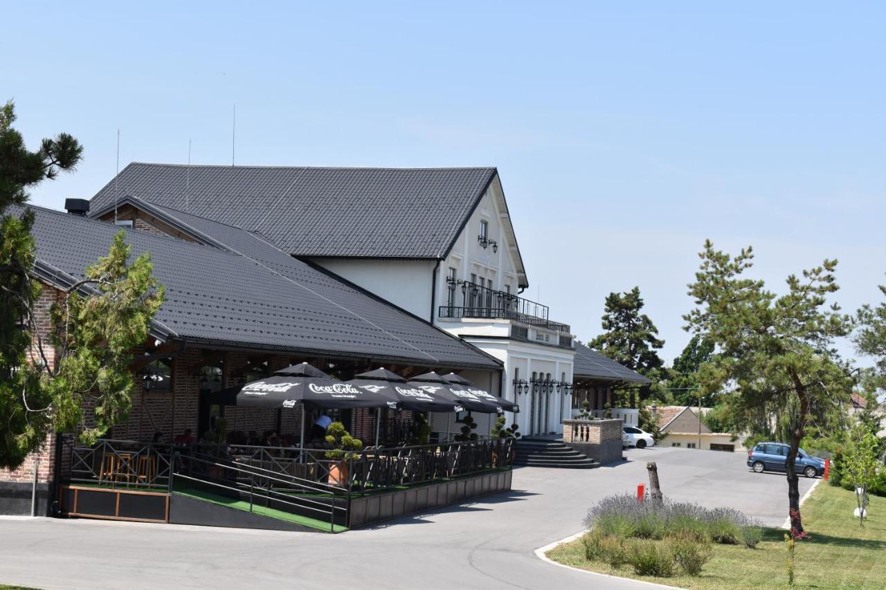 Helvecija 1880 Hotel Versec Kültér fotó